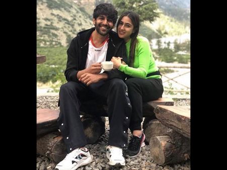 Love Aaj Kal 2: Kartik Aaryan & Sara Ali Khan Enjoy The Scenic Beauty Of Shimla; See Pictures