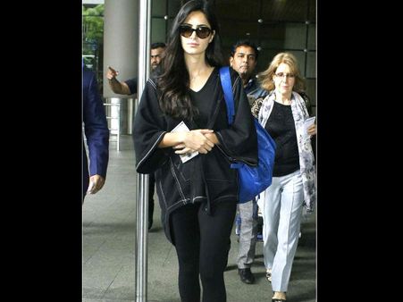 SCARY! A Fan's Misbehaviour With Katrina Kaif Caught On Camera; Her Reaction Wins Hearts On Internet