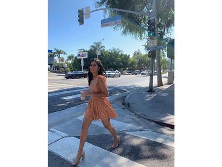 Katrina Kaif Treats Us To Yet Another Stunning Vacation PIC From Mexico!