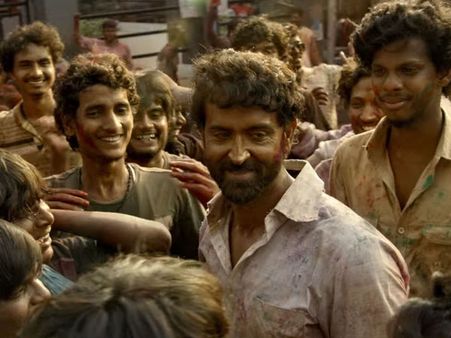 Super 30 Movie Review: Live Audience Update On Hrithik Roshan Starrer