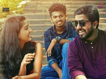 Thanneer Mathan Dinangal Movie Review: Don’t Miss This One If You Still Cherish Your School Days!