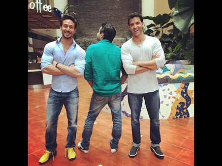Hollywood Action Choreographers Roped In For Hrithik Roshan & Tiger Shroff Starrer War