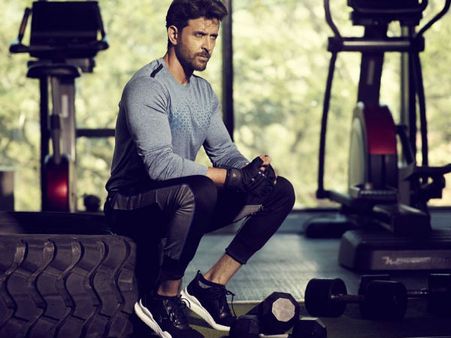 Hrithik Roshan Reacts To Being The ‘Most Handsome Man In The World’