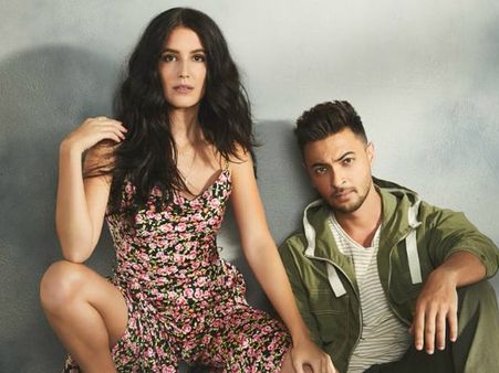 Katrina Kaif's Sister Isabelle To Make Her Bollywood Debut Opposite Aayush Sharma In 'Kwatha'!