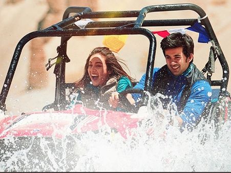 'Pal Pal Dil Ke Paas' Ho Jaa Awara Song: Karan Deol- Sahher Bambba Go 'Awaara' In Ladakh!