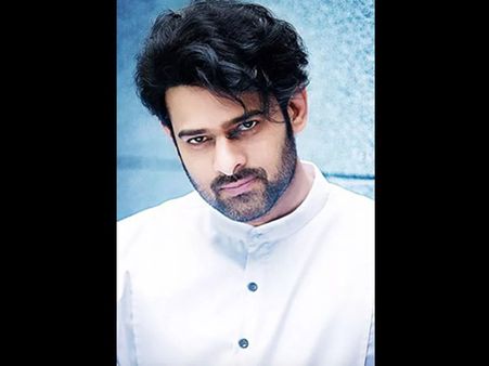 SHOCKING! Prabhas's Fan Gets Electrocuted While Erecting 'Saaho' Banner In Telangana; Loses Life