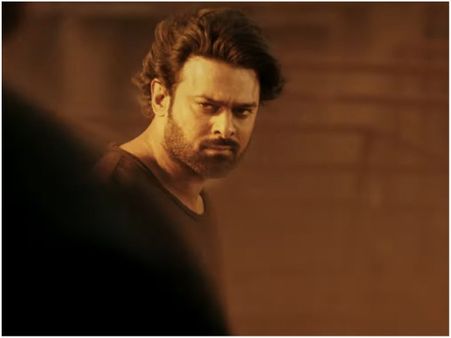 Saaho Worldwide Box Office Collections (Day 1): Prabhas Movie Off To A Gigantic Start!