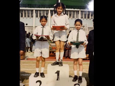 Anurag Kashyap & Vicky Kaushal React Hilariously To Taapsee Pannu’s Childhood Pic!