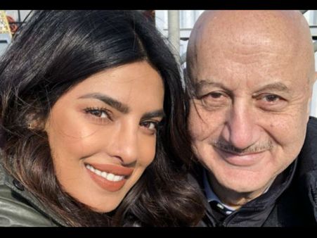 Priyanka Chopra Invites Anupam Kher To Jonas Brothers’ Concert; The Latter Shares Video & Thanks Her