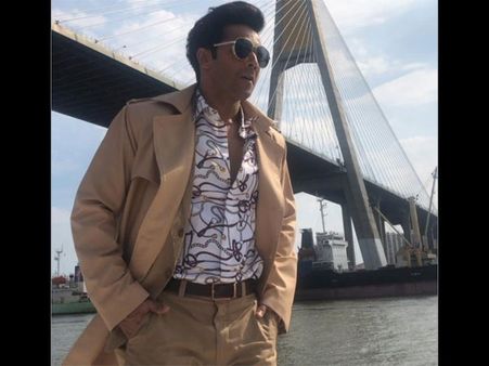 Coolie No 1: Varun Dhawan's Crazy Stunt As Kuwar Mahinder Pratap Leaves Fans CONCERNED!