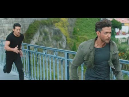 Hrithik Roshan-Tiger Shroff's Bondi Beach Scene In 'War' Is A Big Moment; Read Details!