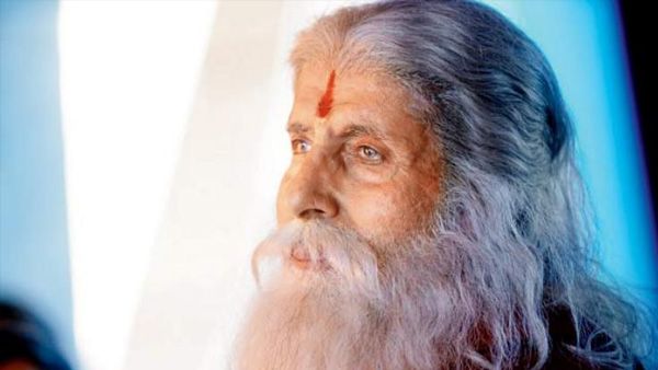 Amitabh Bachchan Not On Good Terms With The Mega Family? Big B's Silence Sparks Rumours!