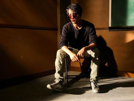 Aryan Khan Looks '90s Ka Shahrukh Khan' In His Latest Picture; Fans Scream 'Why Is He So Hot!'