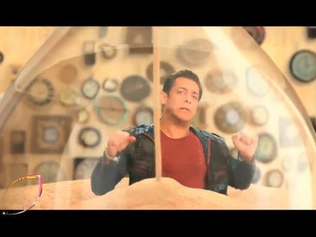 Bigg Boss 13 NEW Promo: Salman Khan Confuses Us With ‘Super Tedha’ Twist