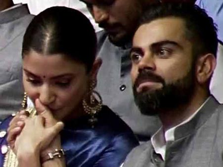 Emotional Anushka Sharma Kisses Virat Kohli As She Hears Story About His Father’s Death