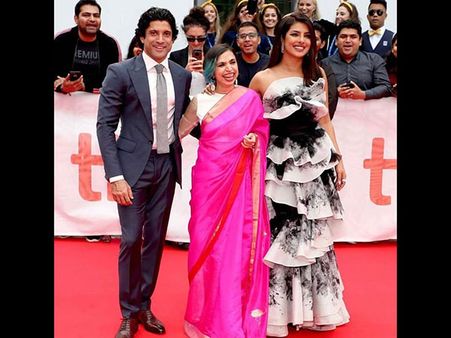 Priyanka Chopra Couldn't Stop Crying After Filming This Scene For 'The Sky Is Pink'!