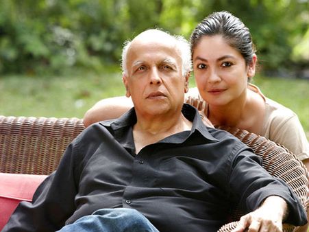 Pooja Bhatt SLAMS Dad Mahesh Bhatt's Death Hoax; Says 'He Is Living Dangerously & Kicking'