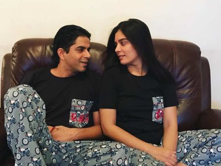 Yeh Hai Mohabbatein's Raj Singh Arora & Pooja Gor's Relationship In Trouble!