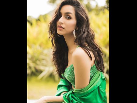 Chhichhore Actress Shraddha Kapoor Reveals Her Deadliest Critics Are Her School Friends!