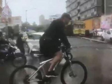 Mumbai Rains: Salman Khan Ditches Luxury Car, Rides Bicycle To Dabangg 3 Sets