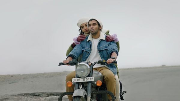 Adithya Varma Trailer: Dhruv Vikram Set To Impress Everyone; Here's What Audiences Have To Say!