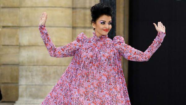 Aishwarya Rai Bachchan's Dramatic Act Gets MOCKED; Famous Designer Says 'Halloween Is Next Year'