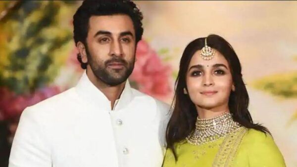 New Reports Say Alia Bhatt And Ranbir Kapoor Are Getting Married In Two Weeks In France!