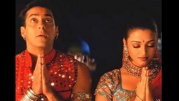 Navratri 2021 Special Song Of The Day – Dholi Taro Is A Must-Play For Dandiya Nights