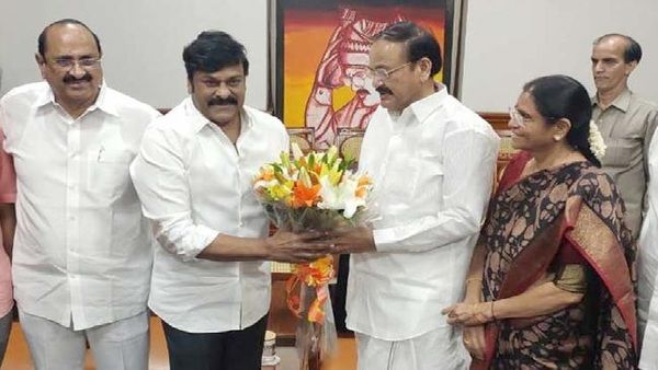 Vice President Venkaiah Naidu Watches 'Sye Raa' With Chiranjeevi