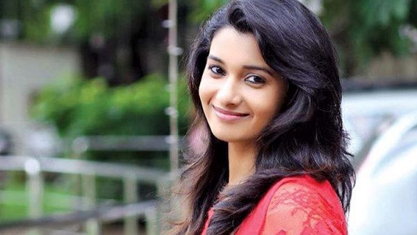 Vishal 32: Priya Bhavani Shankar Hints About Her Next With Director Karthik Thangavel