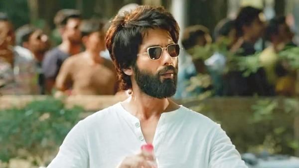 Shahid Kapoor's 'Jersey' Fee Is Rs 35 Cr Plus Profits! Film To Release On August 28, 2020