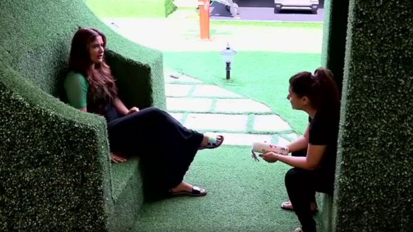 Bigg Boss 13 Day 11 LIVE Updates: Sidharth Shukla Accuses Paras Chhabra Of Ruining Eggs