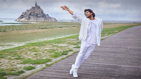 Allu Arjun And Trivikram Srinivas's Remunerations For Ala Vaikunthapurramloo Revealed?