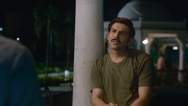 Did Kartik Aaryan Dig His Own Grave By Promoting A Sexist Joke On Marital Rape? Gets Slammed!