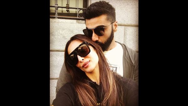 Malaika Arora Reveals Her Dream Wedding With Arjun Kapoor; Wants Her Girl Gang As Bridesmaids!
