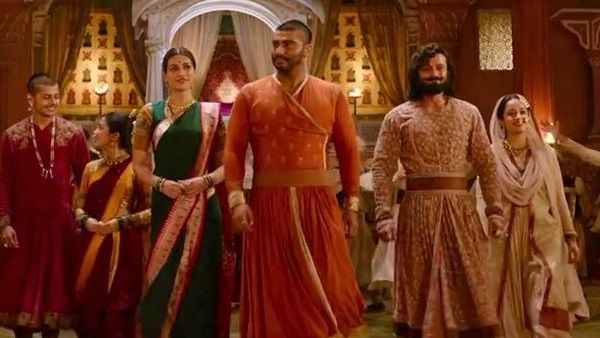 Panipat Song 'Mann Mein Shiva': Arjun Kapoor & Kriti Sanon Dance In Praise Of Lord Shiva