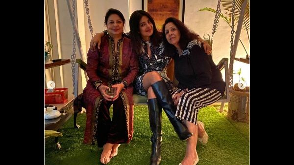 Priyanka Chopra Chills Like A Boss With Family In Delhi; See Pictures