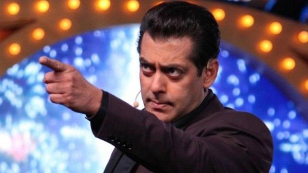 Bigg Boss 13: Salman Khan Loses His Calm On The Housemates