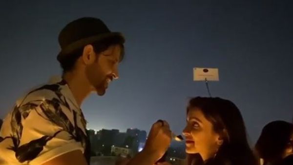 Hrithik Roshan Feeding Chocolate Cake To Deepika Padukone Is The Favourite Video On Internet Today