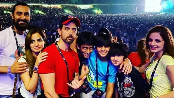 Hrithik Roshan Attends Rock Band U2’s Mumbai Concert Along With Sussanne Khan And Kids