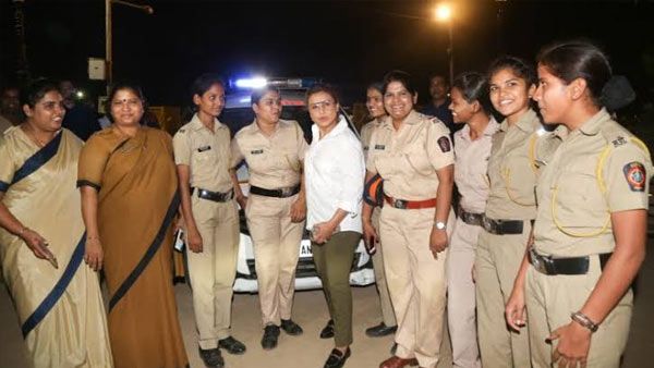 Mardaani 2: Rani Mukerji Meets Special Night Patrol Police Team In Mumbai; Salutes Police Force