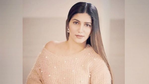 Ex-Bigg Boss Contestant Sapna Choudhary Narrowly Escapes Terrible Accident; Car Badly Damaged