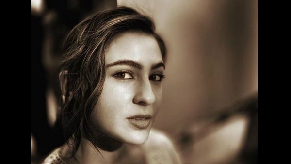 Sara Ali Khan Shares A Funny Shayari; Calls Herself 'Sasti Rekha'
