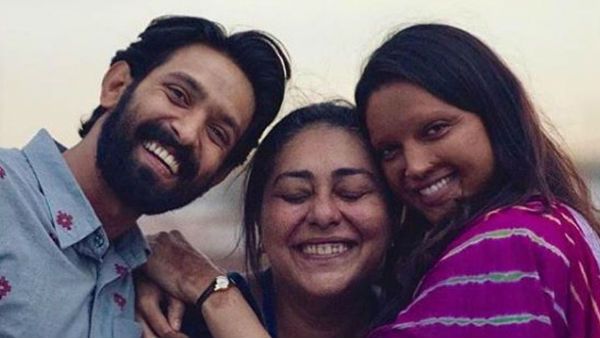 Chhapaak: Deepika Padukone-Meghna Gulzar Giggled Like 13 Year Olds While Discussing Romantic Scenes