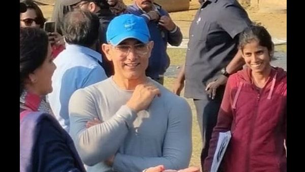Laal Singh Chaddha: Aamir Khan's Clean Shaven Look Pictures Go Viral