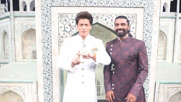 Shah Rukh Khan Recalls His Visit To Taj Mahal With First Salary Of Rs 50