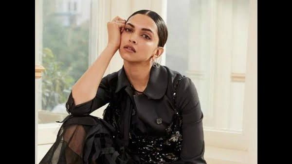 Birthday Special: Deepika Padukone's Take On Love & Relationships Is On Point!