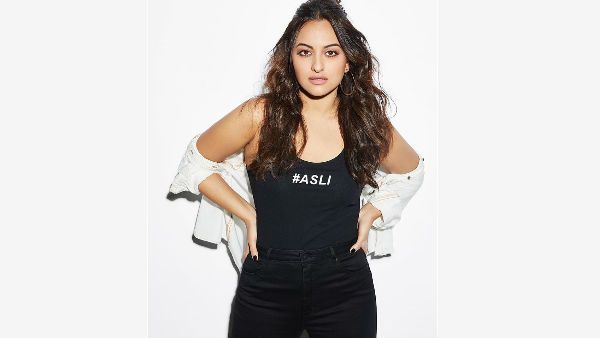 Sonakshi Sinha Lauds Deepika Padukone For Visiting JNU; Gets Slammed By Netizens