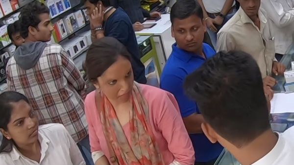 VIDEO: Deepika Padukone Conducts Social Experiment In Mumbai, Steps Out As Malti From Chhapaak