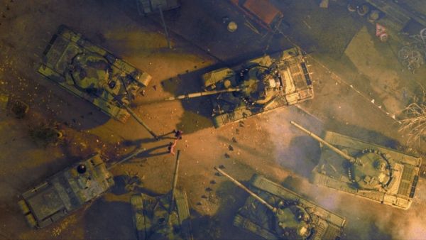 It's Real Army Fighter Choppers & Tanks For Tiger Shroff Starrer Baaghi 3!